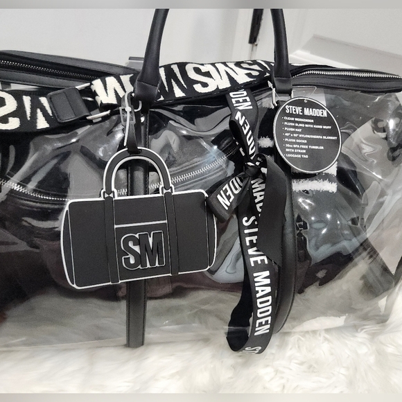 🔹️Steve Madden  🔹 Black 6 PC Travel  clear Gift Set "the cozy set"  NWT.. - Picture 3 of 13